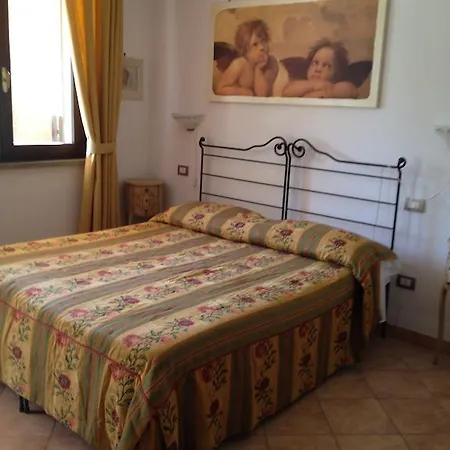 Il Girasole Farm stay *